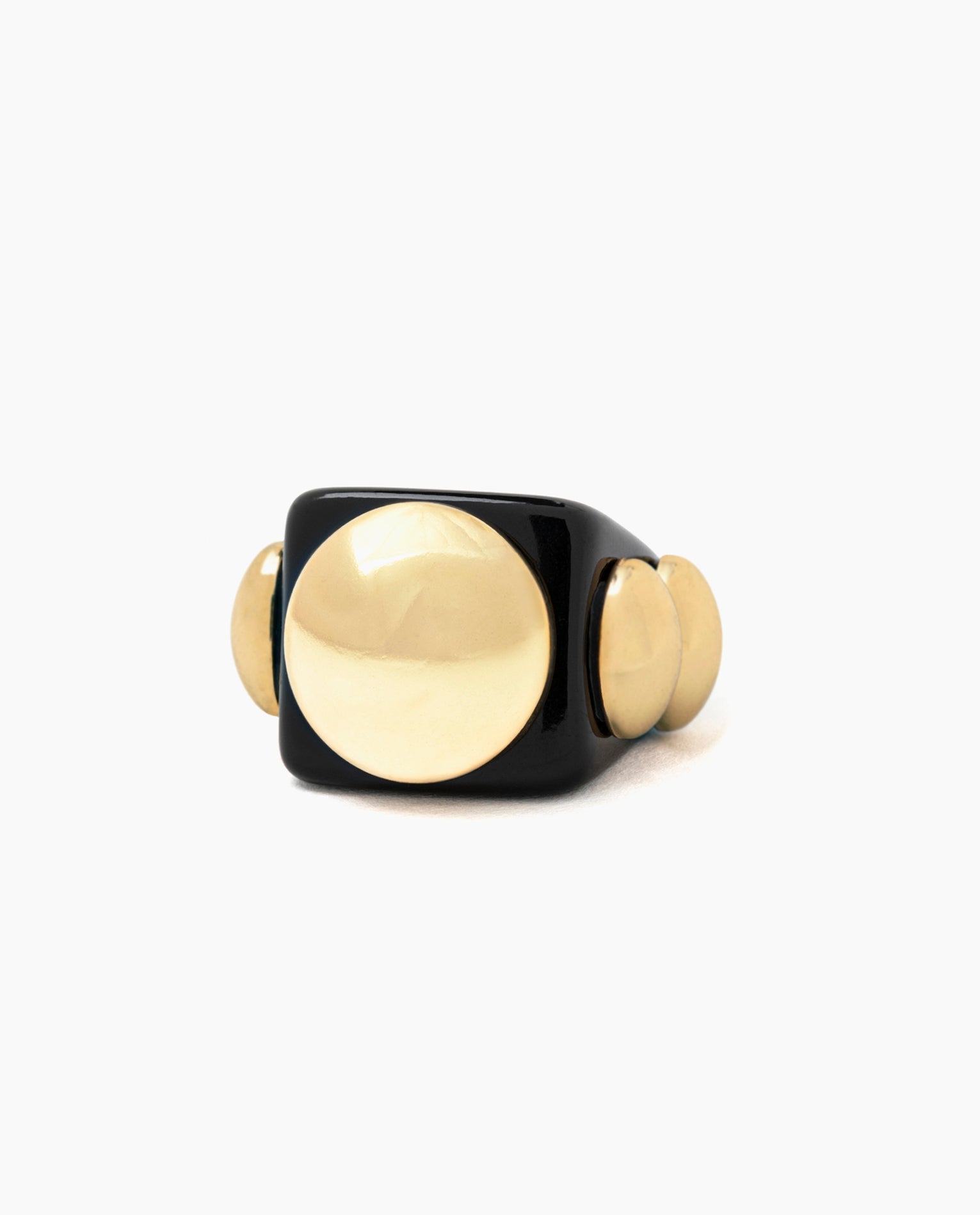 ALL RINGS – La Manso